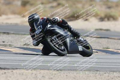 media/Oct-04-2025-CVMA (Sat) [[408bcdd6e4]]/Race 4-Formula Middleweight (Holeshot)/